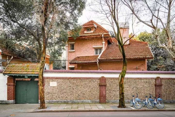 永嘉路沿街老洋房