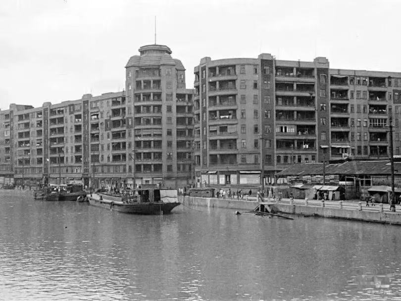 河滨大楼（电梯老公寓）