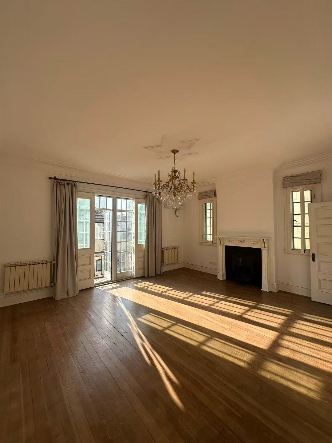 襄阳南路整栋新里